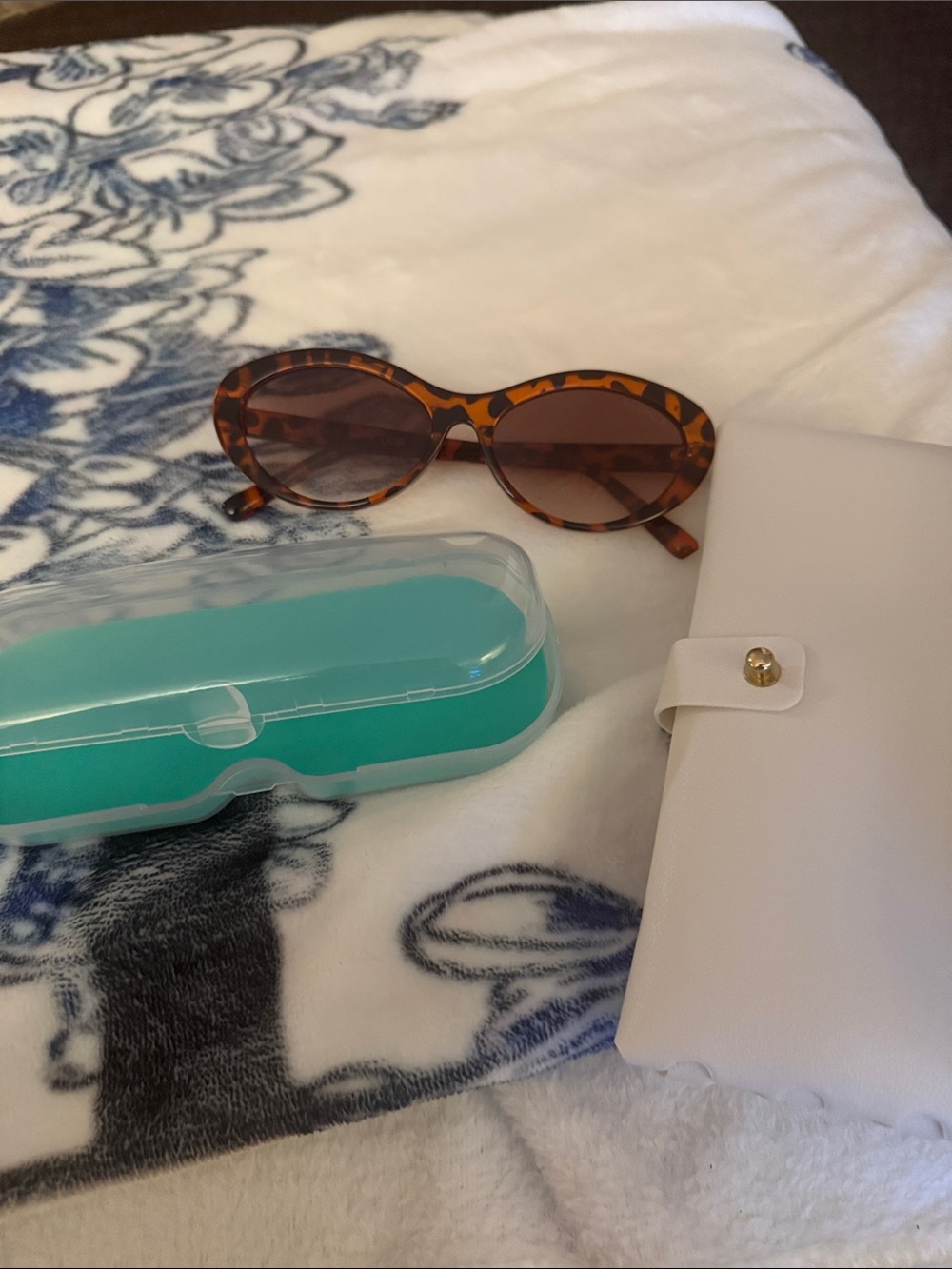 Tortoiseshell Sunglasses with Gold Accent and Brown Lenses